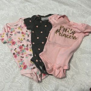 Infant 0-3 month onesies.